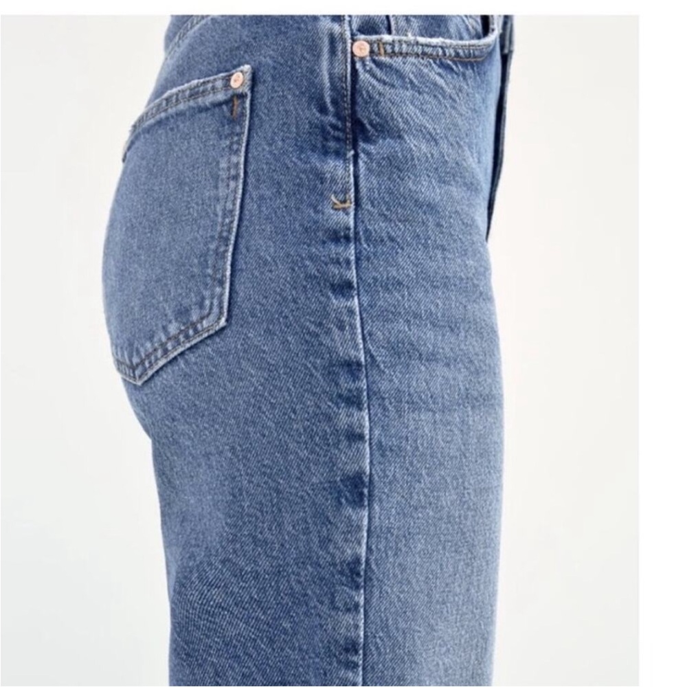 Zara High Rise Straight Jeans - Picture 2 of 10